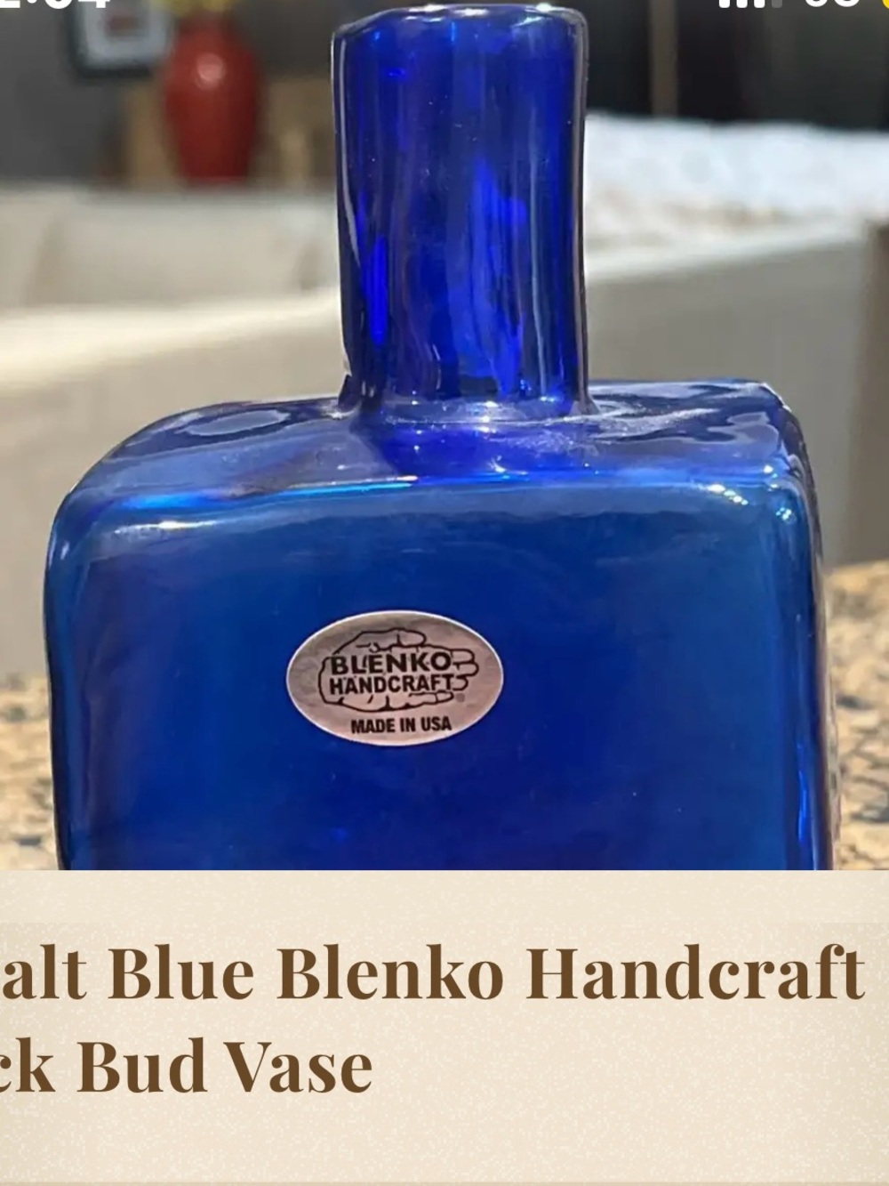 Blenko Handcraft Cobalt Blue Glass Bud Vase